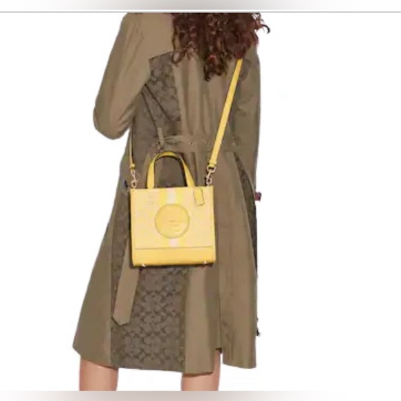 Coach Purse - Picture 3 of 16